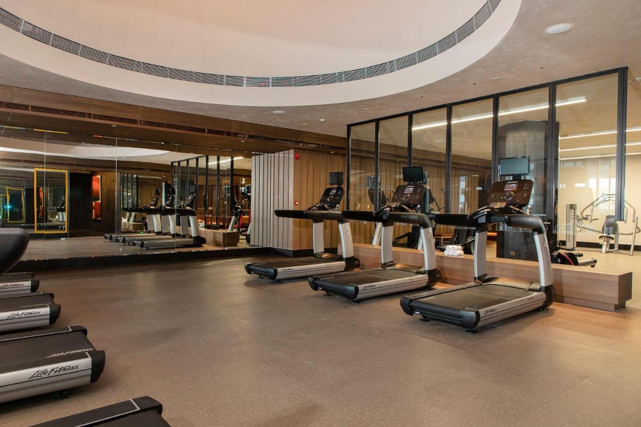 Mumian Beijing Daxing International Airport, Part Of Hyatt Hotel Luaran gambar The gym at the hotel
